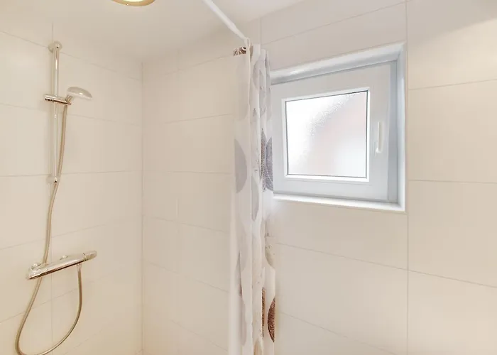 Ferienhaus In Near Bergherbos Kilder