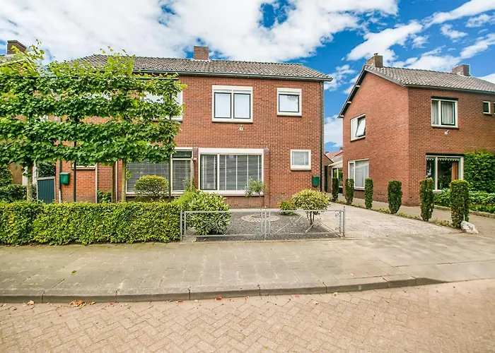 Ferienhaus In Near Bergherbos